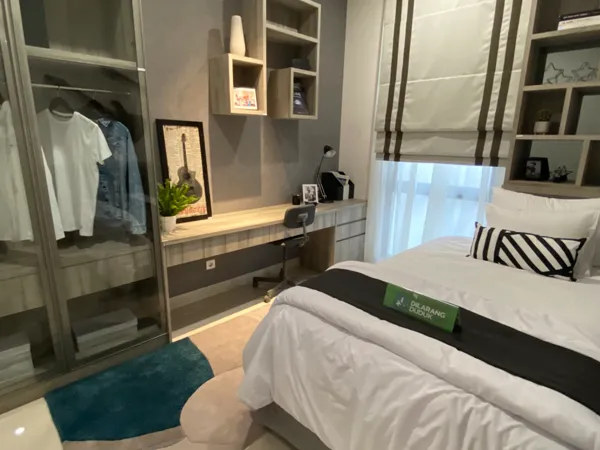 The Mahogany Residence - Contemporary Bathroom