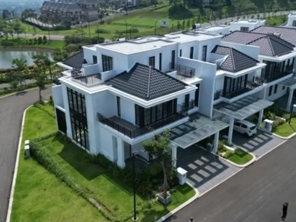 Rosewood Golf Residence - Golf Course Landscape